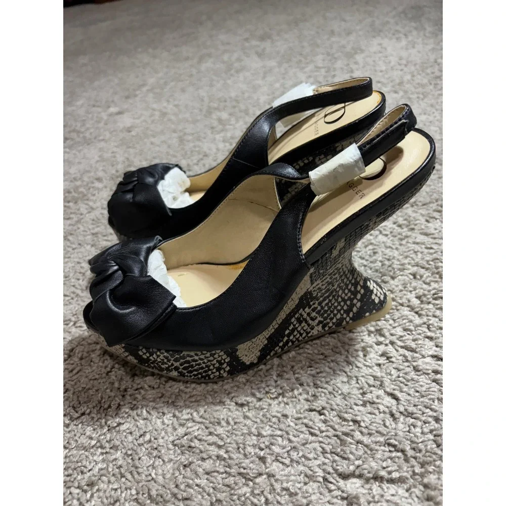 Kelsi Dagger Vixen Black Leather Snakeskin Print Platform Wedge Slingback 7M